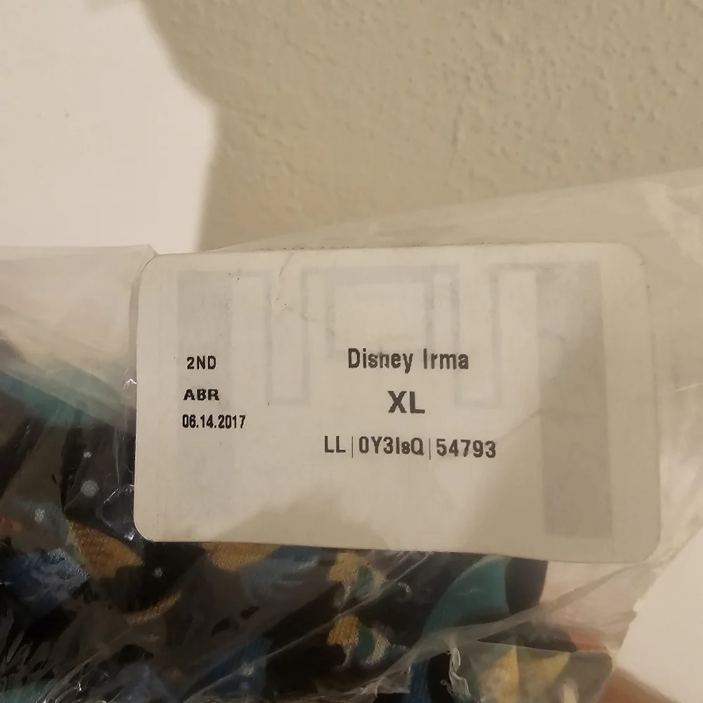Disney Lularoe Little Mermaid Tunic - Picture 7 of 8